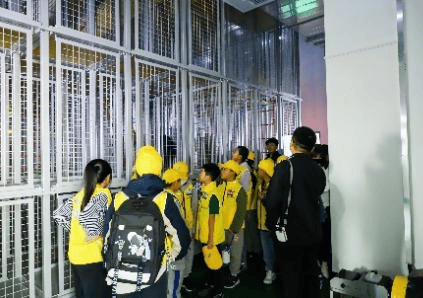 防火门打开后<strong></p>
<p>防火门
</strong>，发生了什么？ | 全国应急科普场馆巡礼:防火门

